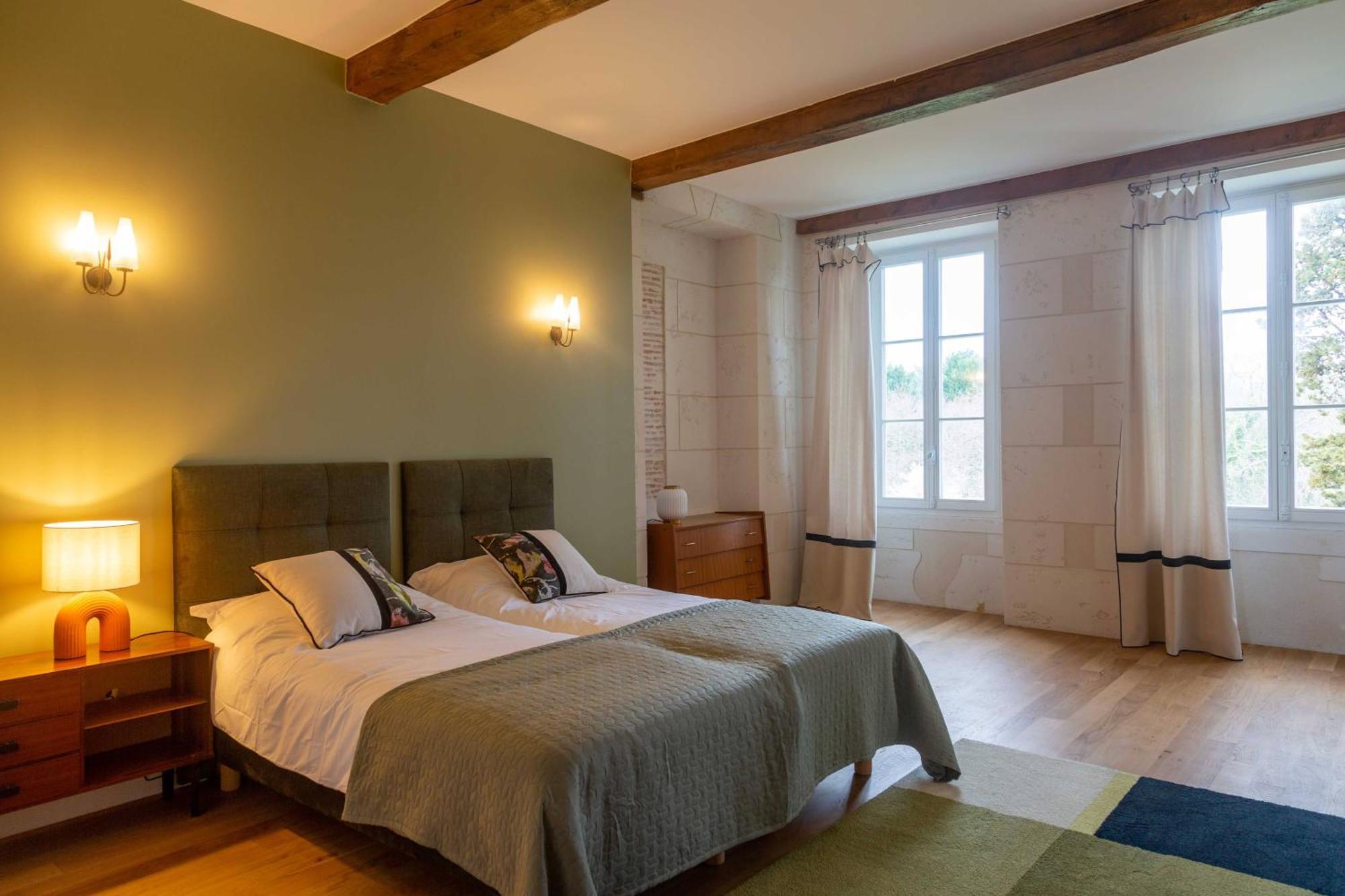 Chateau Haut Gouat Bed & Breakfast Vertheuil-en-Medoc ภายนอก รูปภาพ